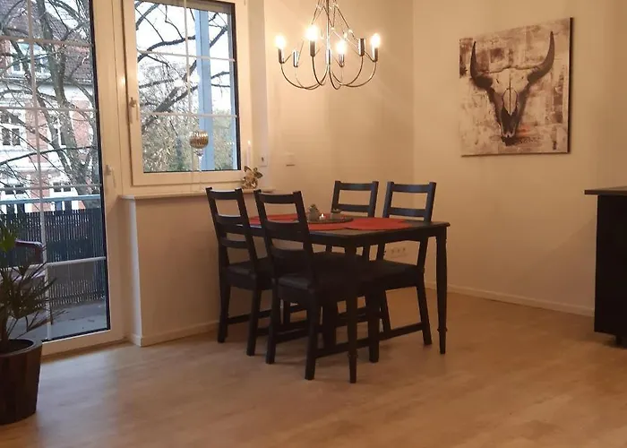 Ferienwohnung In Hohen Neuendorf Bei Berlin, Zentral Gelegen